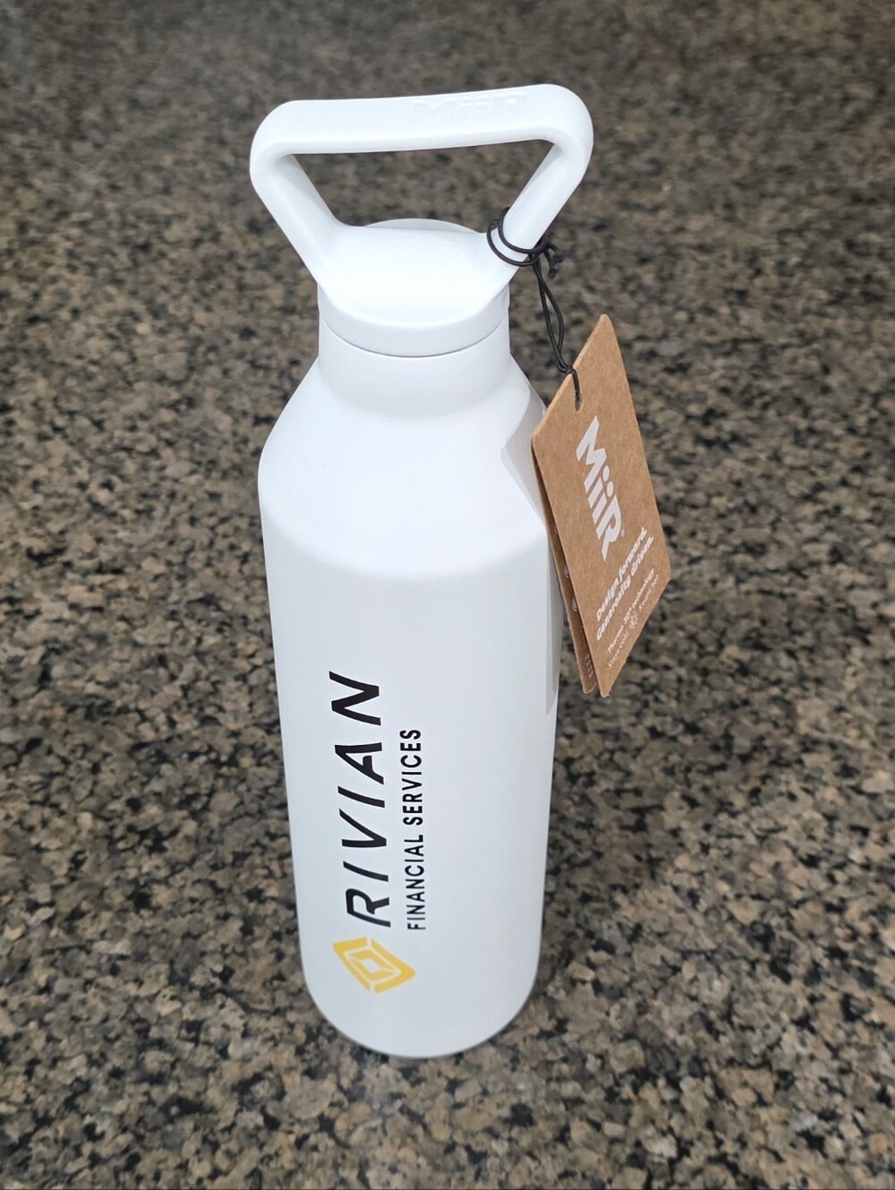 MiiR Water Bottle Rivian Logo 23 oz IV white  exclusive Limited Edition Rare New